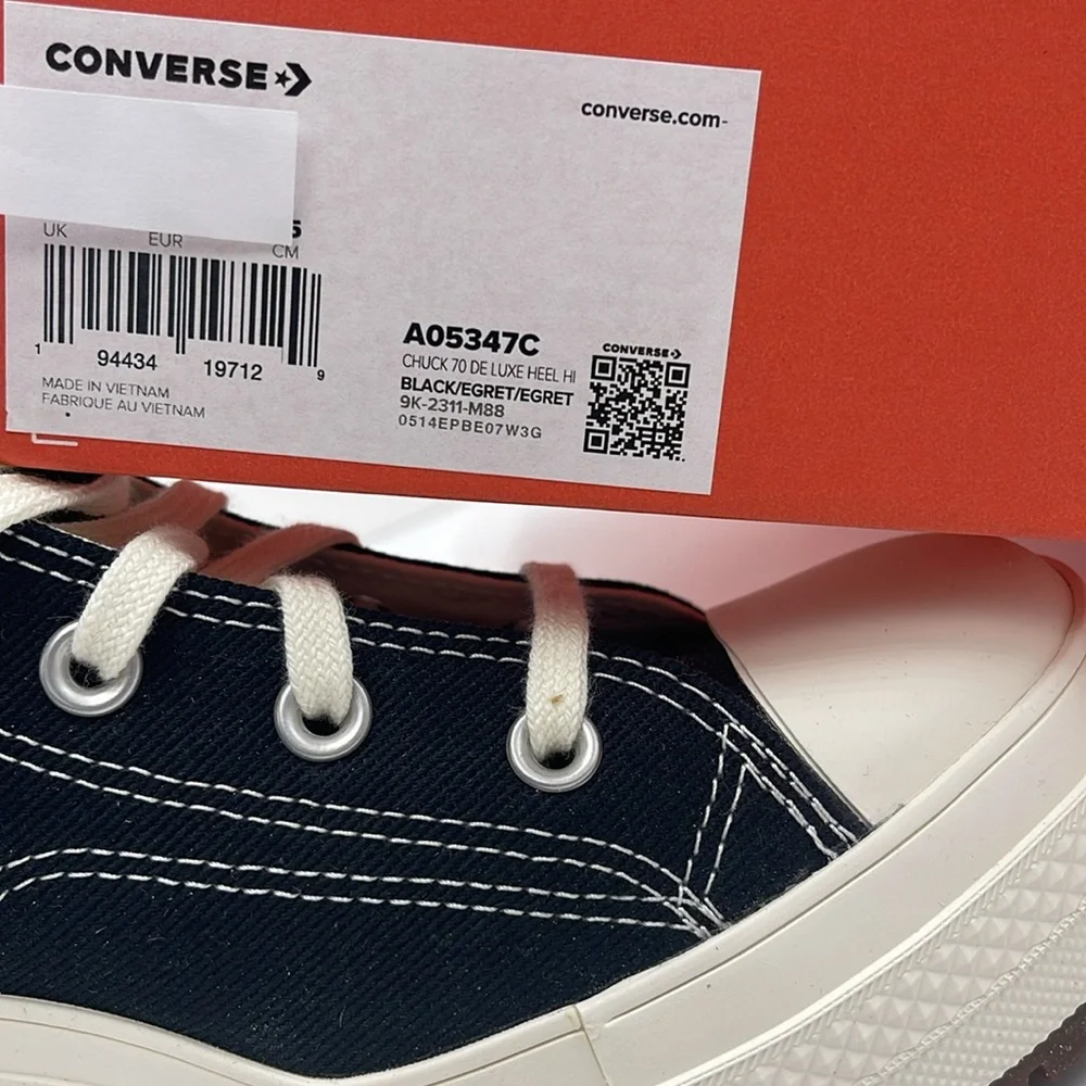 Converse WMNS CHUCK 70 DE LUXE HEEL HI BLACK/EGRET/EGRET A05347C Platform Snkrs - Picture 16 of 16